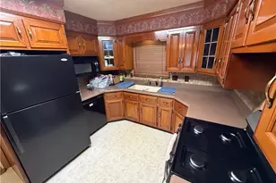 3296 Cricket Dr, Youngstown, OH 44511 - Photo 13