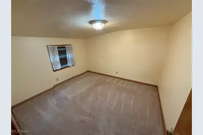 3296 Cricket Drive, Youngstown, OH 44511 - Photo 21