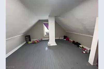 537 E 118th Street, Loveland, OH 44108 - Photo 7