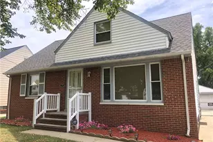 18200 Lotus Dr, Loveland, OH 44128 - Photo 1