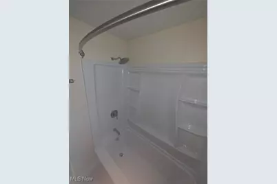 582 Roxbury Avenue, Youngstown, OH 44502 - Photo 25