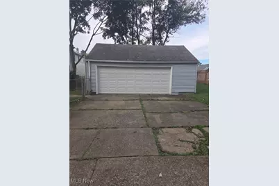 582 Roxbury Avenue, Youngstown, OH 44502 - Photo 9