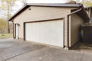 9416 Kieffer Rd, Mantua, OH 44255 - Photo 3