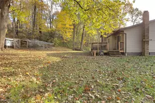 9416 Kieffer Rd, Mantua, OH 44255 - Photo 5