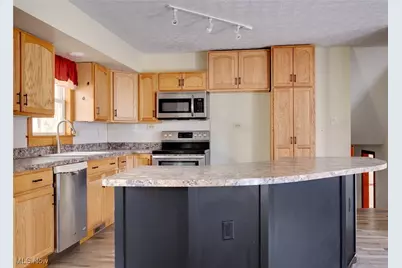 9416 Kieffer Road, Mantua, OH 44255 - Photo 11