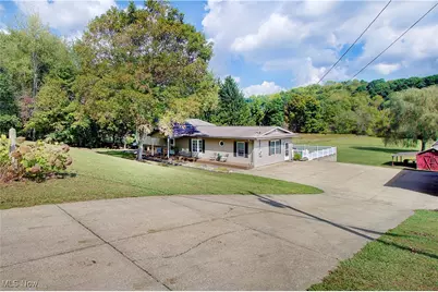 14015 Stimmel Street NE, Paris, OH 44669 - Photo 3