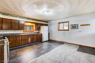 616 Washington Ave, Wellsville, OH 43968 - Photo 5