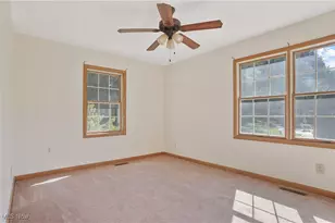 2885 Valley Rd, Cuyahoga Falls, OH 44223 - Photo 25