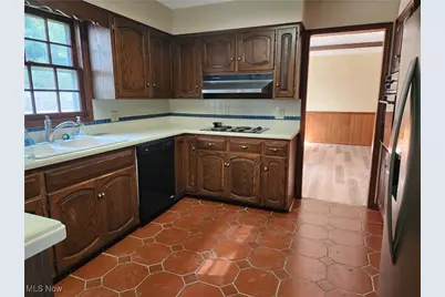 2079 Buena Vista Drive, Coshocton, OH 43812 - Photo 5