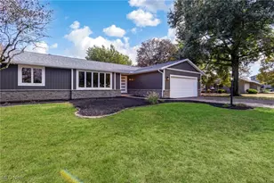 3790 Greenbriar Dr, Zanesville, OH 43701 - Photo 7