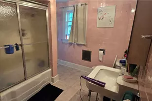 559 Patterson Ave, Akron, OH 44310 - Photo 11