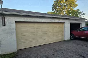 559 Patterson Ave, Akron, OH 44310 - Photo 3