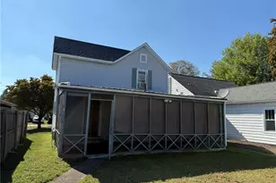 603 Poplar Ave, Williamstown, WV 26187 - Photo 25