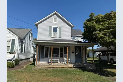 603 Poplar Avenue, Williamstown, WV 26187 - Photo 1