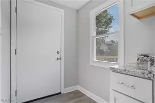 1043 Coventry St, Akron, OH 44306 - Photo 13