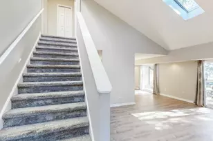 1426 Loop Rd, Kent, OH 44240 - Photo 3