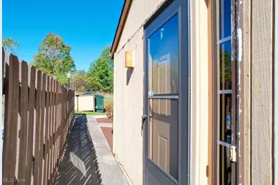 1426 Loop Road #1426, Kent, OH 44240 - Photo 33