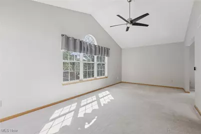 957 Devonwood Drive, Wadsworth, OH 44281 - Photo 13