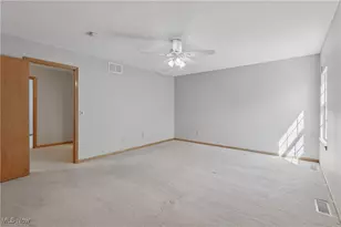 957 Devonwood Dr, Wadsworth, OH 44281 - Photo 31