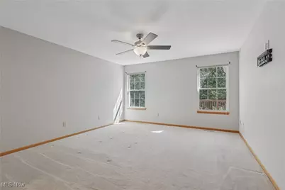 957 Devonwood Drive, Wadsworth, OH 44281 - Photo 21