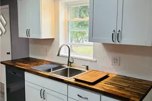 489 Hedges St, Tiffin, OH 44883 - Photo 7