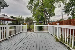 325 W Maryland Ave, Sebring, OH 44672 - Photo 9