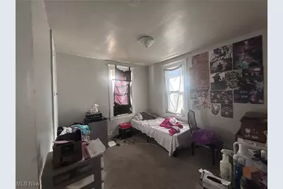 906 E 147th Street, Loveland, OH 44110 - Photo 7