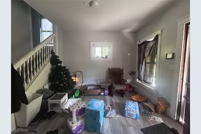 906 E 147th Street, Loveland, OH 44110 - Photo 3