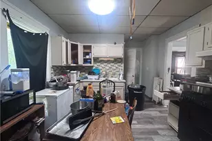 906 E 147th St, Loveland, OH 44110 - Photo 13