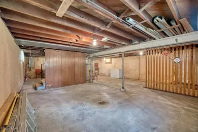 3927 Daisyview Street, Shadyside, OH 43947 - Photo 11