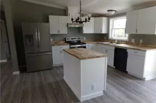 311 Holbrook St, Kimbolton, OH 43749 - Photo 15