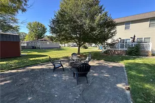 1123 Adams St, Vermilion, OH 44089 - Photo 5