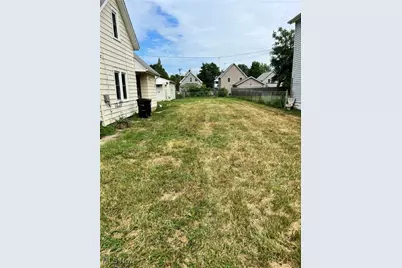 3273 W 50th Street, Loveland, OH 44102 - Photo 3