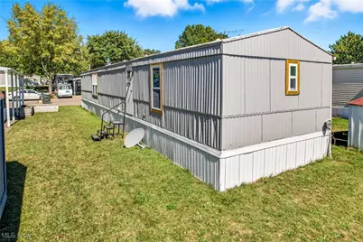 11 Redwood Drive, Beloit, OH 44609 - Photo 5