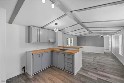 11 Redwood Drive, Beloit, OH 44609 - Photo 11