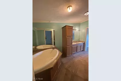 350 Urban Hill Road, Zanesville, OH 43701 - Photo 7