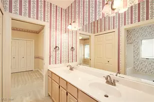 234 Lake Pointe Dr, Bath, OH 44333 - Photo 23