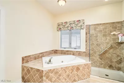 234 Lake Pointe Drive, Bath, OH 44333 - Photo 21