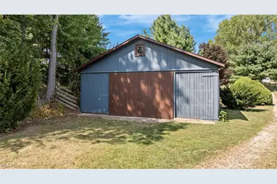 6395 Sherman Church Avenue SW, Canton, OH 44706 - Photo 41