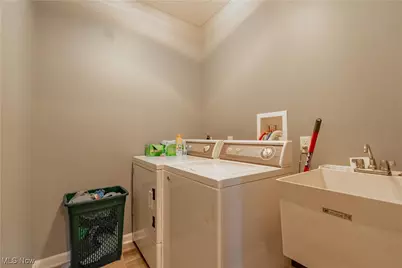 14723 Bolton Street NE, Alliance, OH 44601 - Photo 31