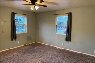 6305 State Route 170, East Palestine, OH 44413 - Photo 21