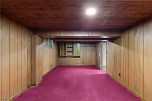 714 Douglas Ave, Wintersville, OH 43953 - Photo 25