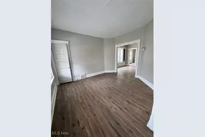 483 E 128th Street, Loveland, OH 44108 - Photo 17