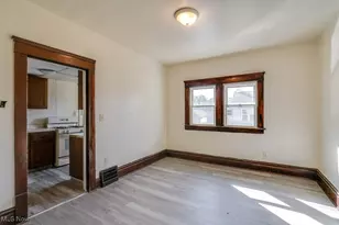 485 Allyn St, Akron, OH 44304 - Photo 7