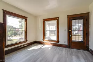 485 Allyn St, Akron, OH 44304 - Photo 9