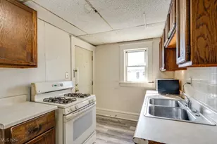 485 Allyn St, Akron, OH 44304 - Photo 13