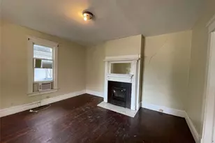 338 Locust St, Coshocton, OH 43812 - Photo 5