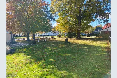 5923 Ogden Avenue, Ashtabula, OH 44004 - Photo 33