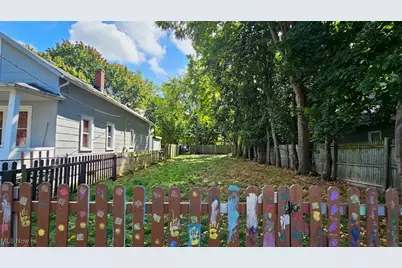 7119 Elton Avenue, Loveland, OH 44102 - Photo 9