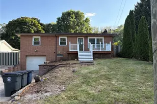 2354 Savoy Ave, Akron, OH 44305 - Photo 1